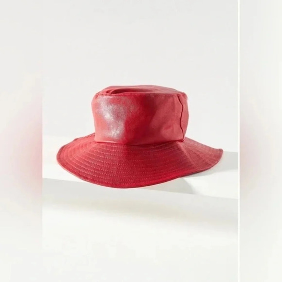 NWT Anthropologie Red Faux Leather Bucket Hat - Picture 5 of 5